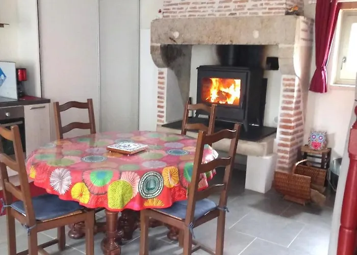 Des Oiseaux Holiday home *